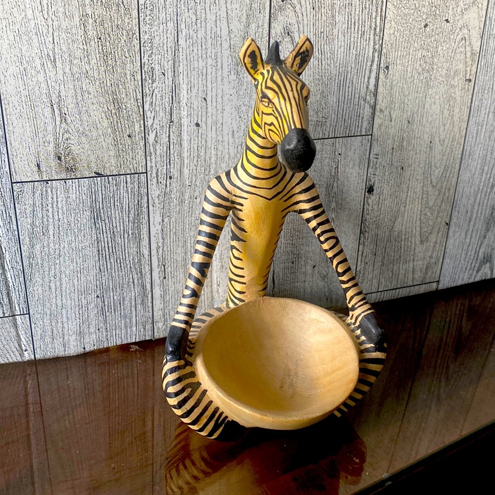 Handmade Zebra ring holder made in Kenya